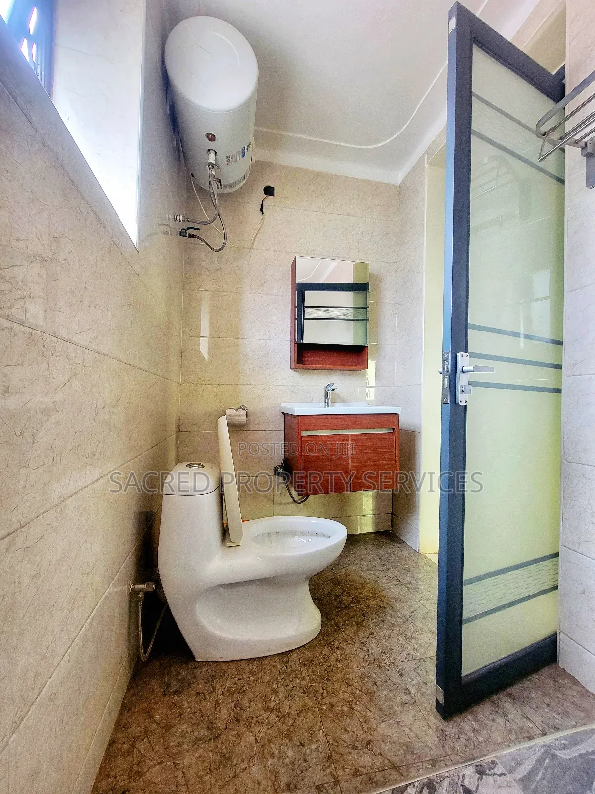 2bdrm Apartment in Kiwatule, Nakawa for rent