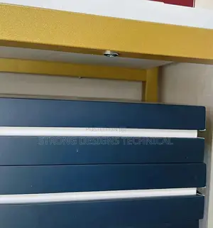 Shop Display Shelves for Perfumes/ Pharmacy/ Boutiques/Salon