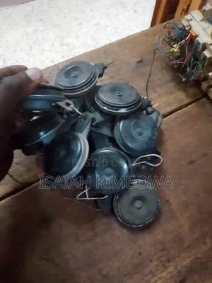 Horns Toyota Vitz Spacio Wish 12v