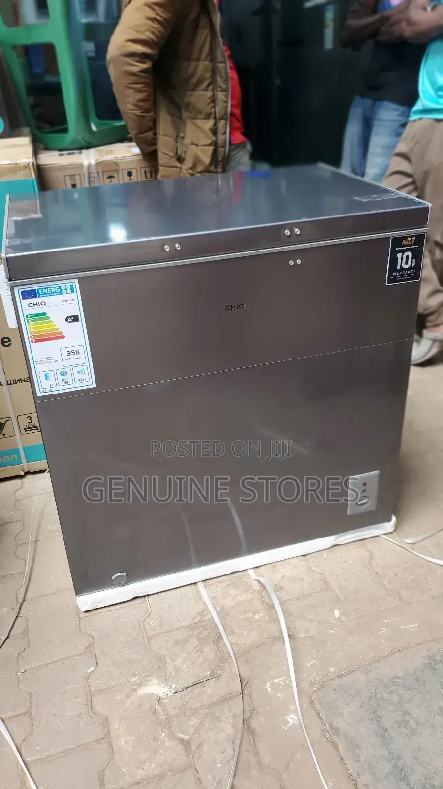260 Litres Chiq Deep Freezer