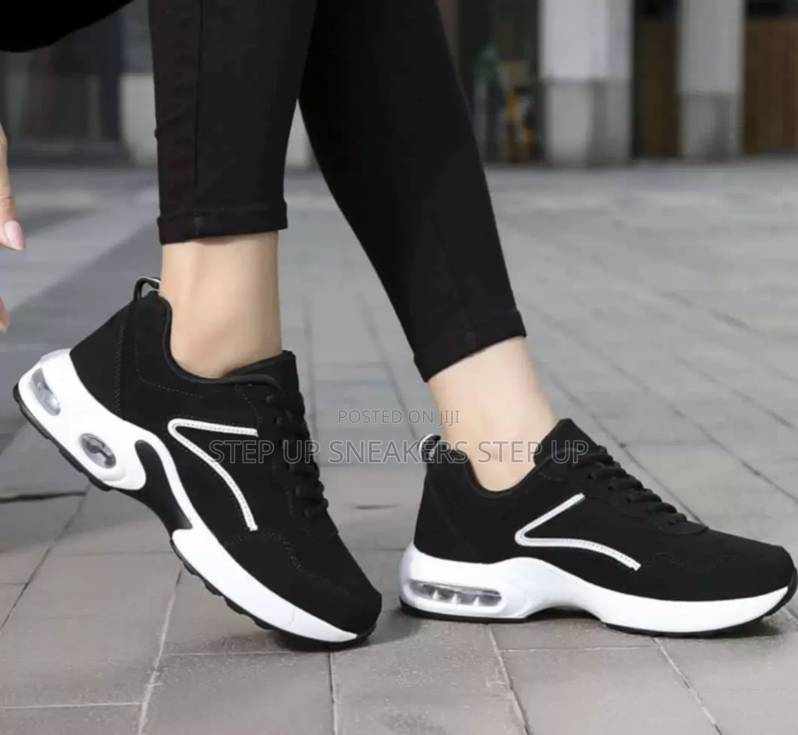 Ladies Fashion Classic Sneakers
