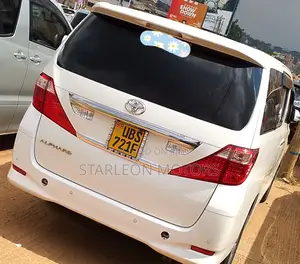Toyota Alphard 2.4 Petrol AWD 2010 White
