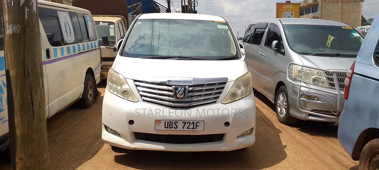 Toyota Alphard 2.4 Petrol AWD 2010 White
