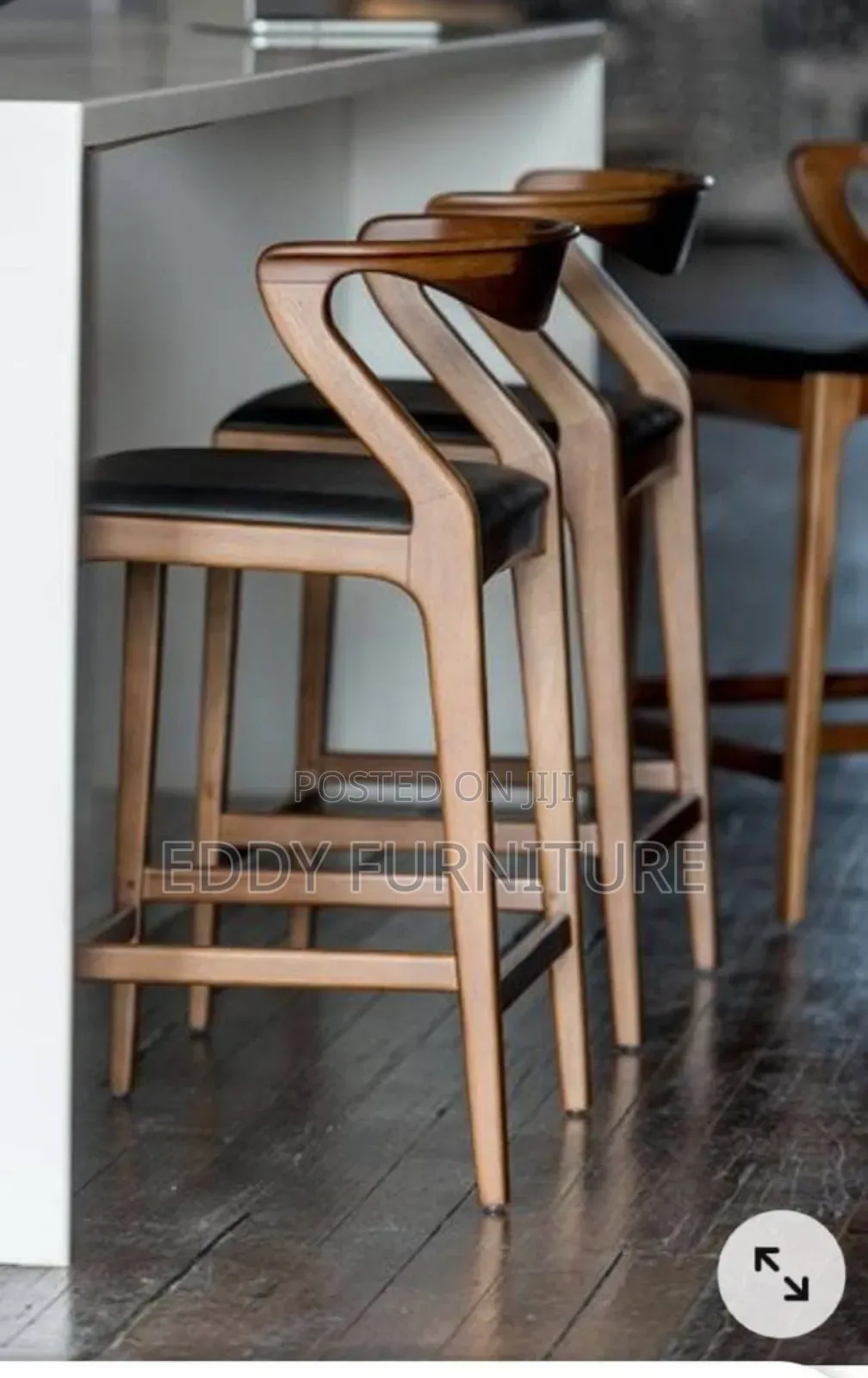 Restaurant and Bar Seater