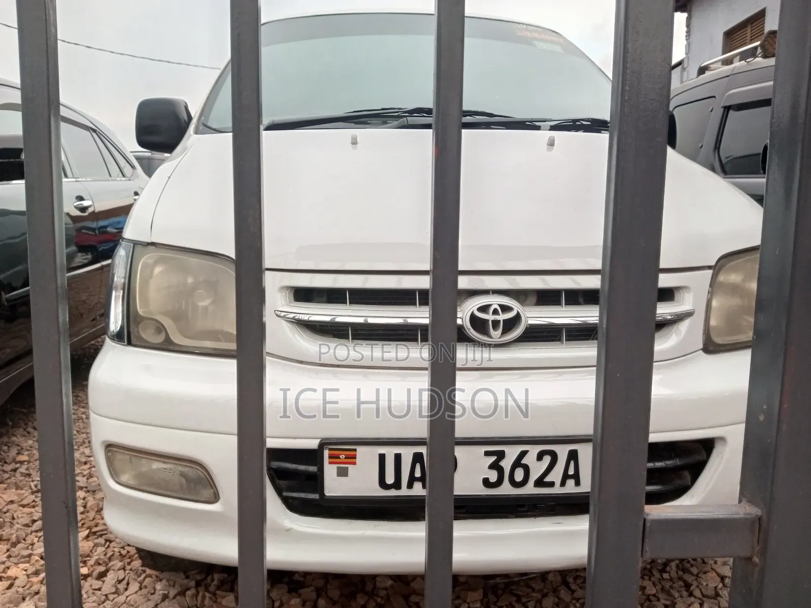 Toyota TownAce 1999 White
