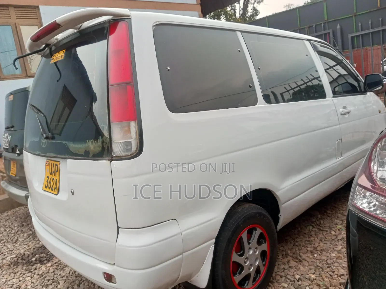 Toyota TownAce 1999 White