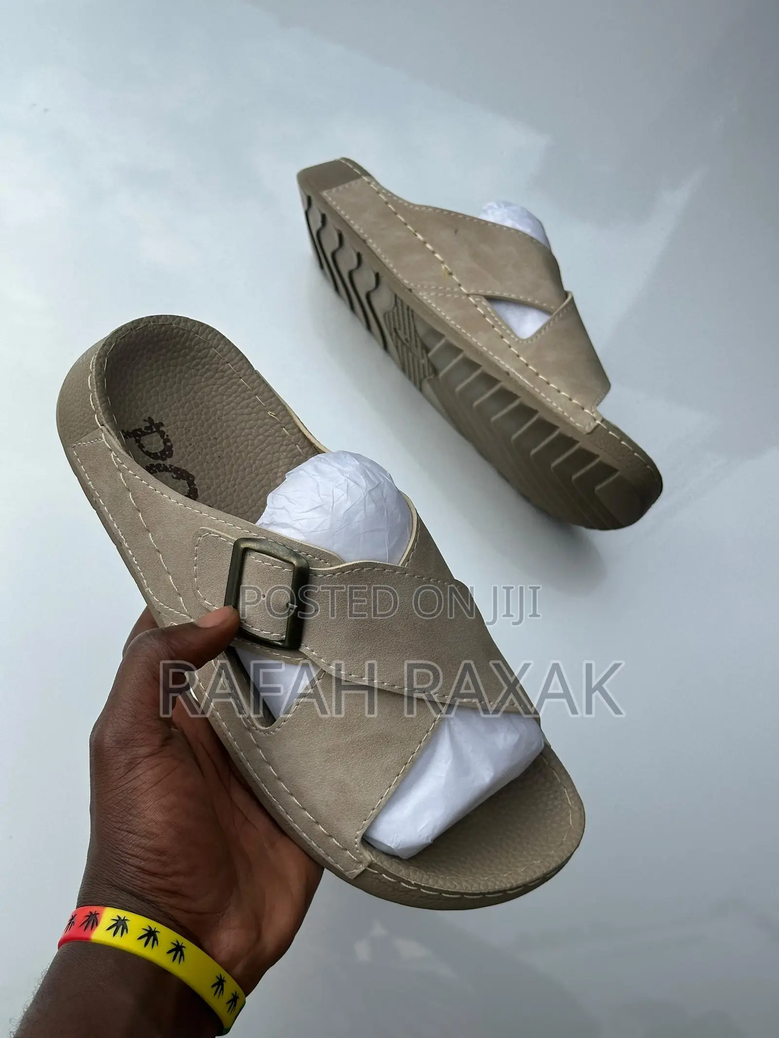 Men’S Classic Cream Polox Cross Sandals