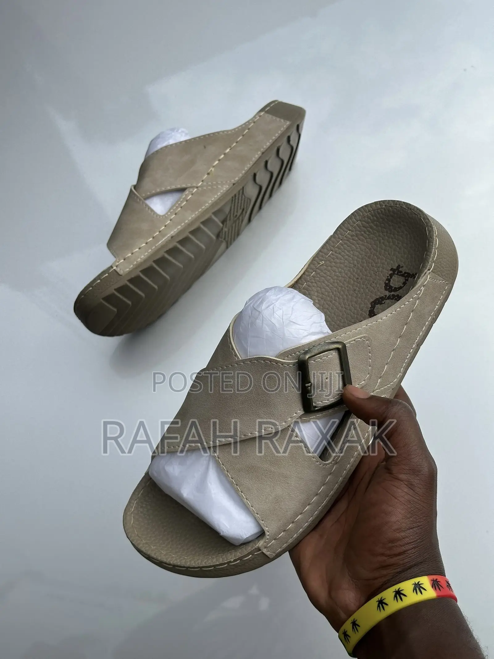 Men’S Classic Cream Polox Cross Sandals