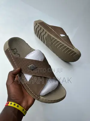 Men’S Classic Coffee Brown Polox Cross Sandals
