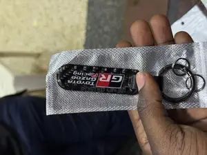 Gr Carbon Fiber Keyholder