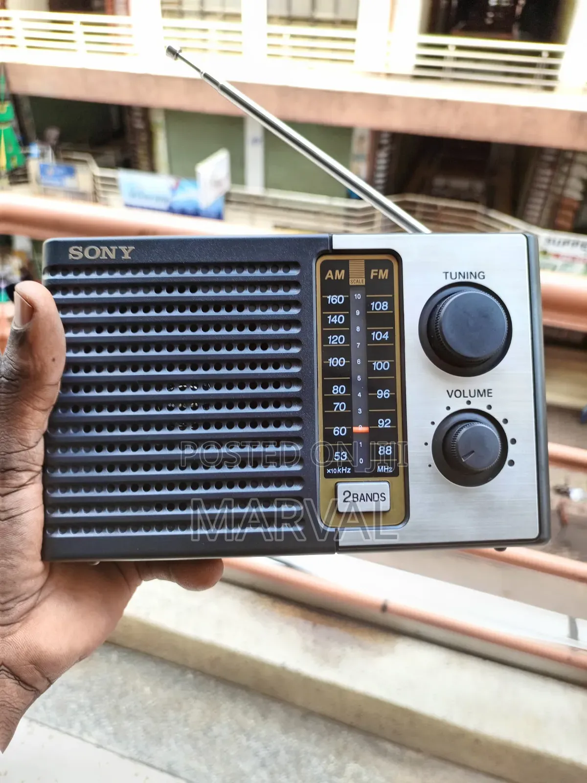 Sony Two 2 Band Fm/Am Portable Battery Transistor Radio