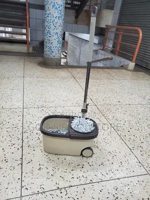 Easy Assembling Plastic Mopping Buckets