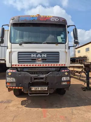 Man Trailers Still in Perfect Condition on Sale at 100m