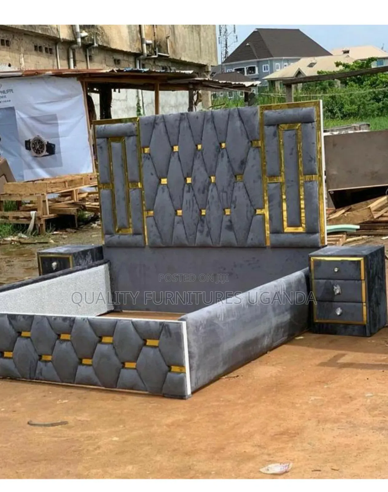 Simple 4x6 Golden Strips Bed