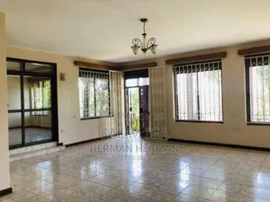 5bdrm Duplex in Kololo Property, Central Division for rent