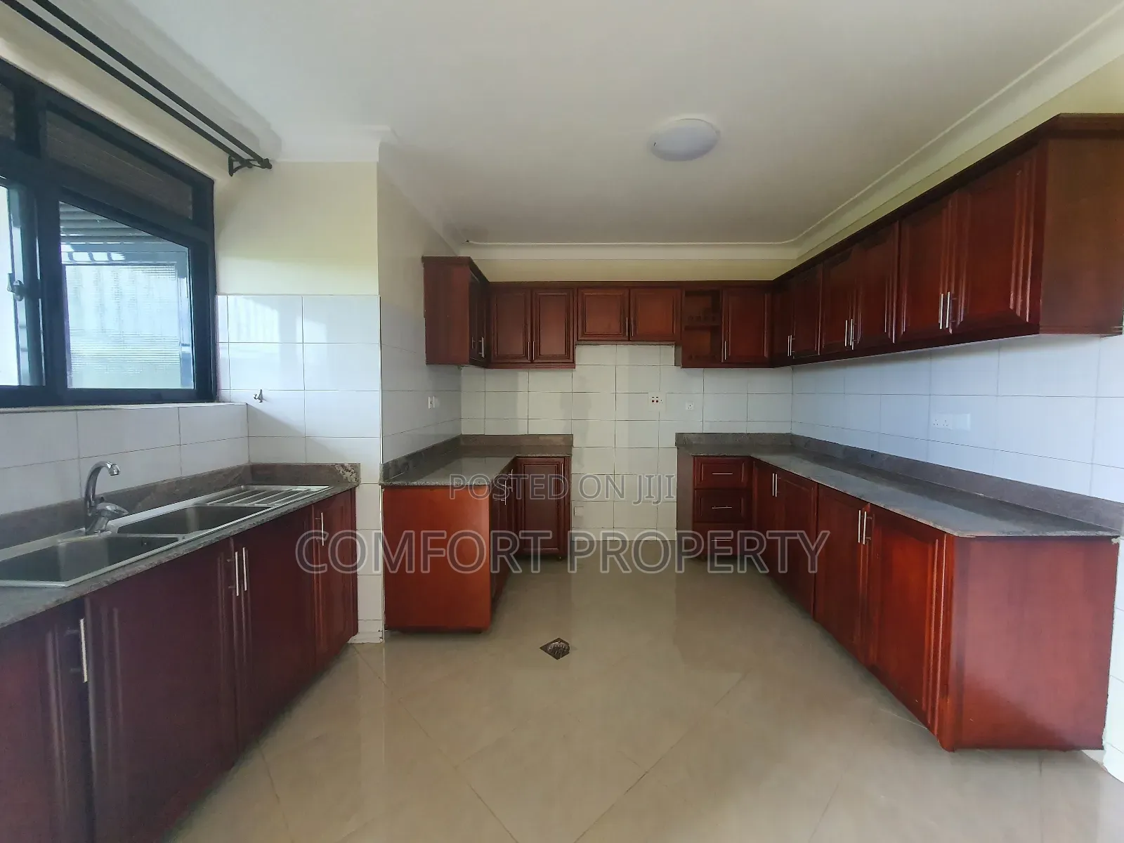 3bdrm Apartment in Munyonyo Kigo, Makindye for rent