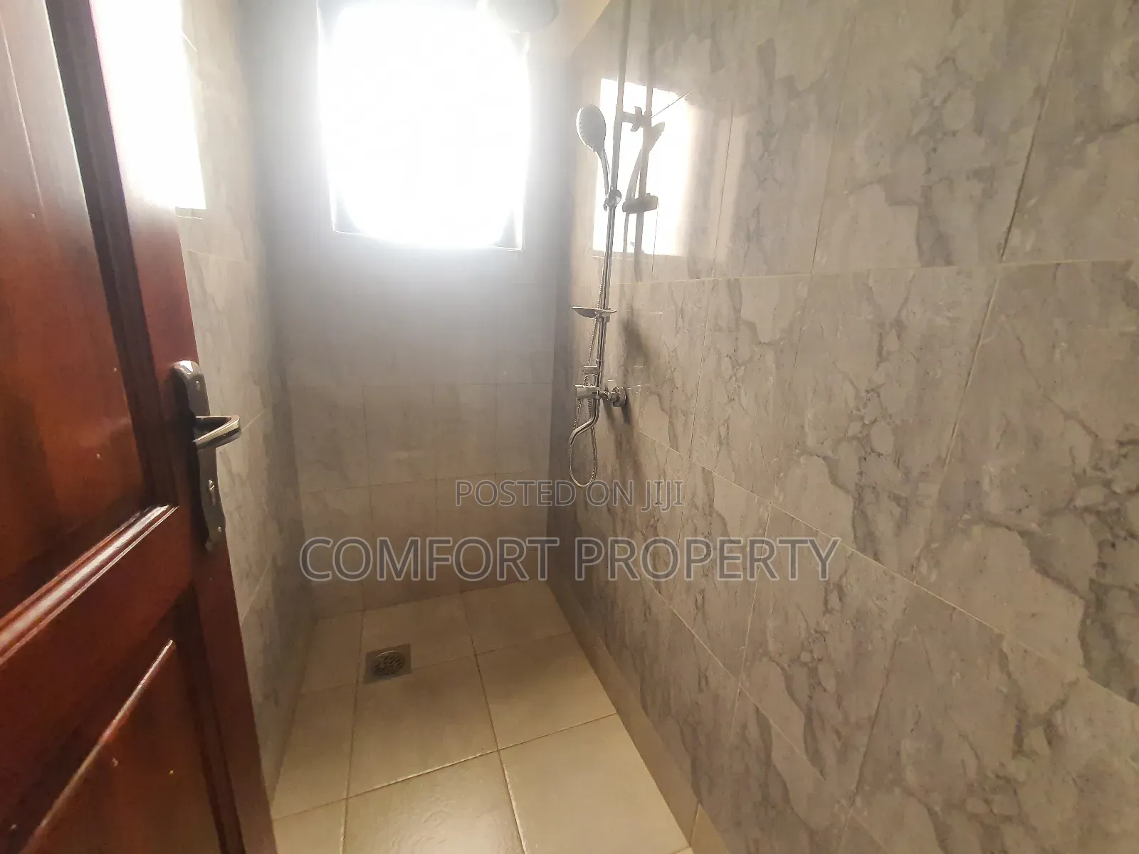 3bdrm Apartment in Munyonyo Kigo, Makindye for rent