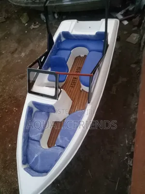 Photo - Six People Boat