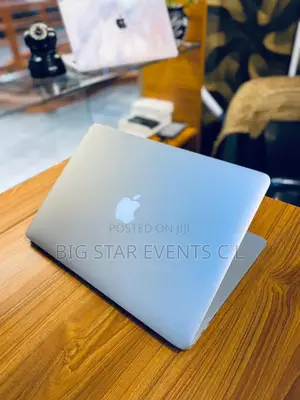 Laptop Apple MacBook Air 2012 4GB Intel Core I5 SSD 256GB