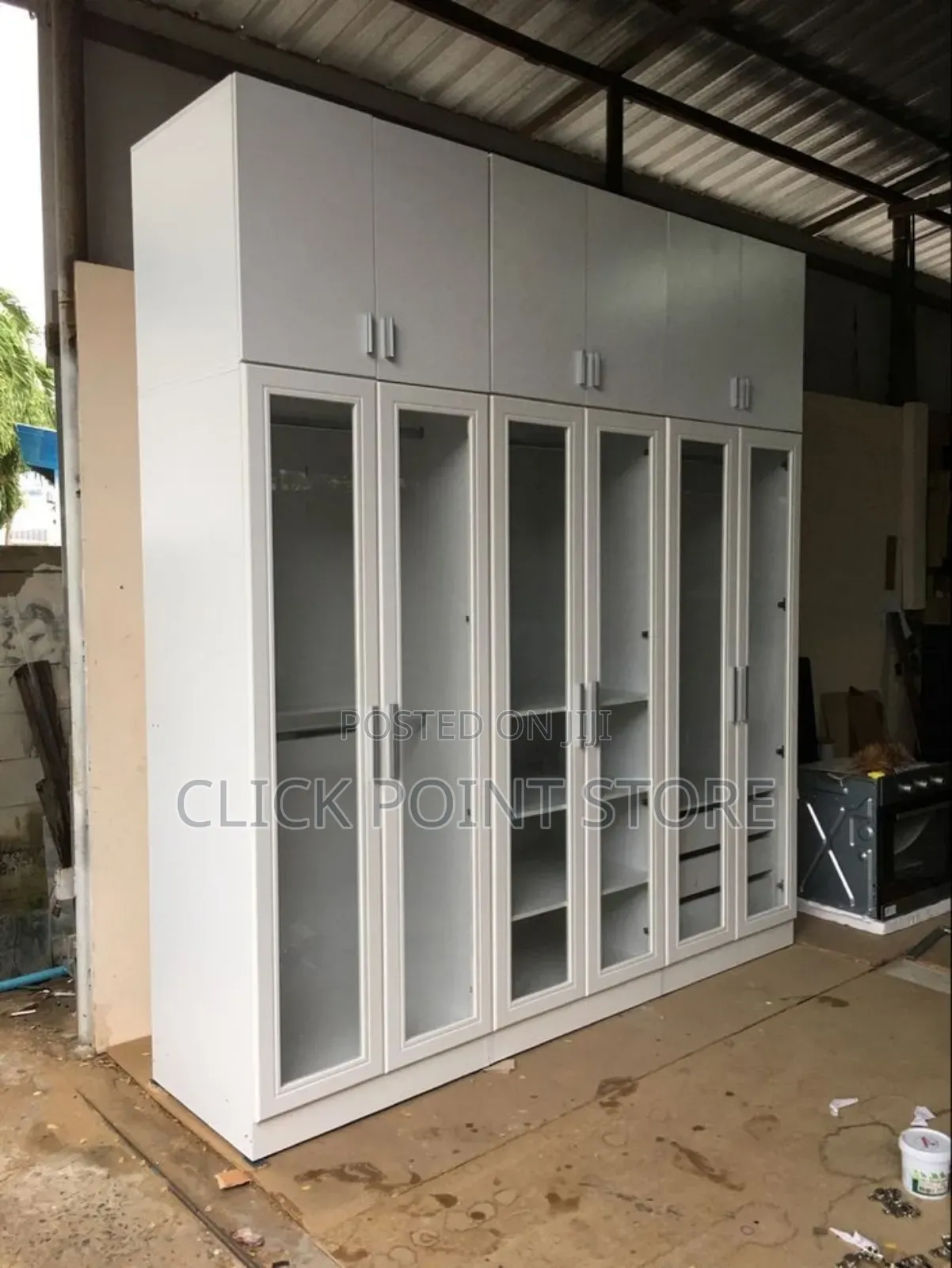 Wall to Wall Wardrobes/ Per Meter/ High End Wardrobe