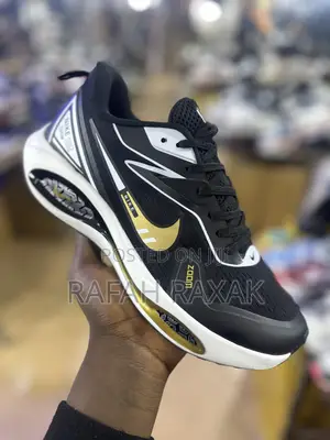 New Men’S Black Nike Air Zoom Running Trainers
