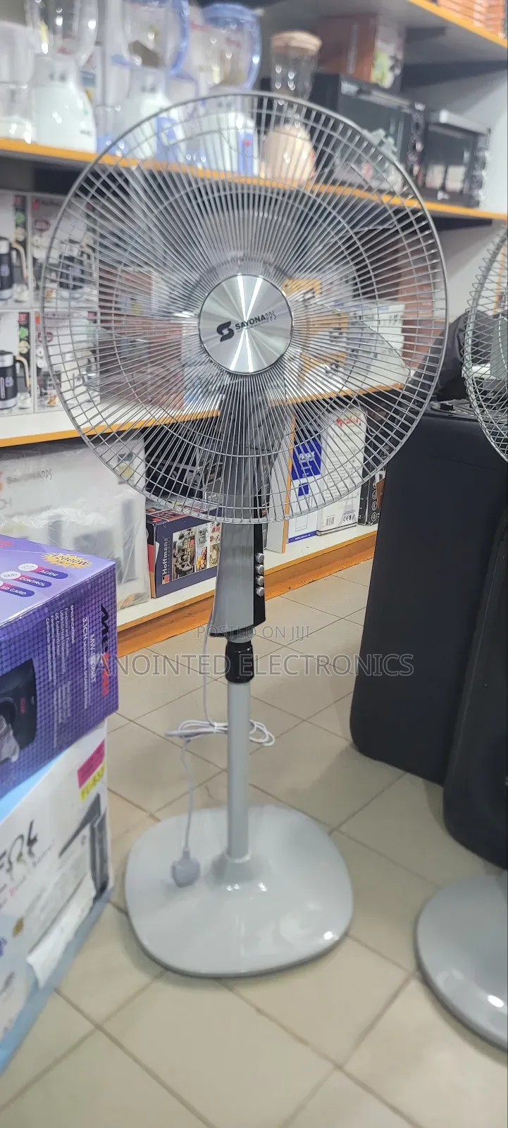 Heavy-Duty 18inches Sayona Fan