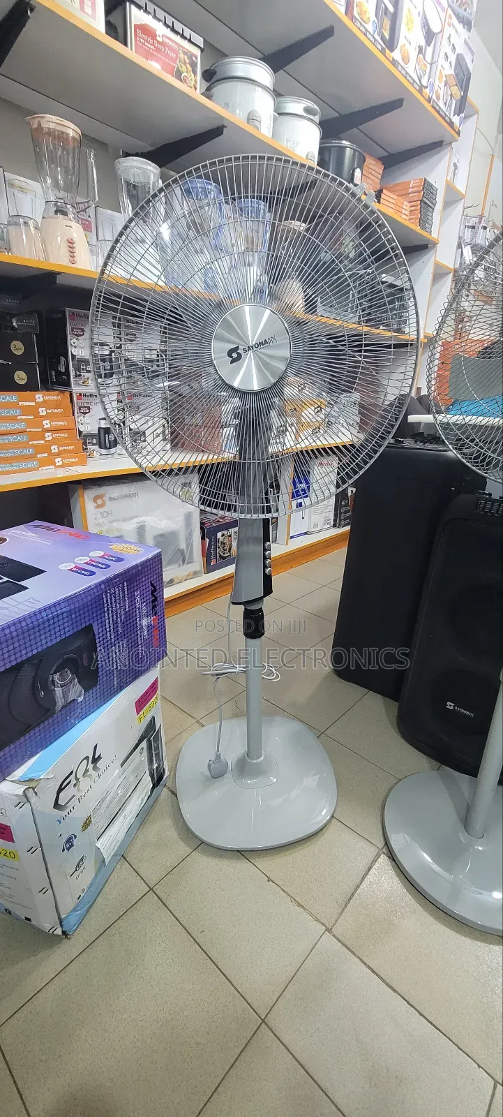 Heavy-Duty 18inches Sayona Fan