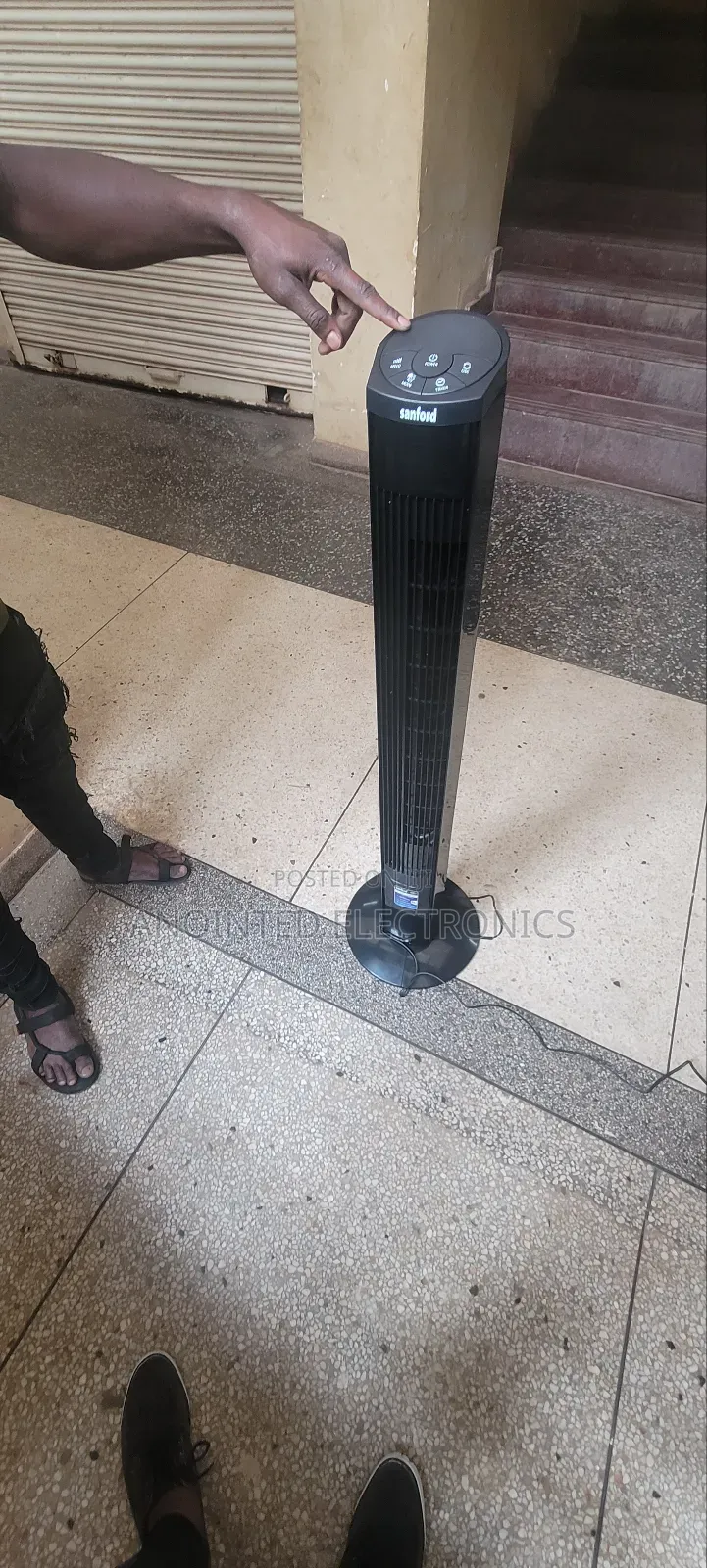 46inches Sanford Tower Fans With a Remote