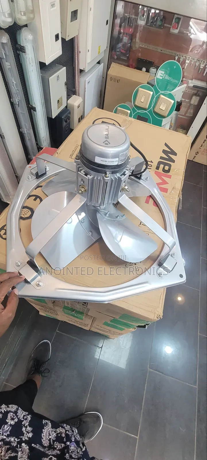 I 8inches Extractor Fans