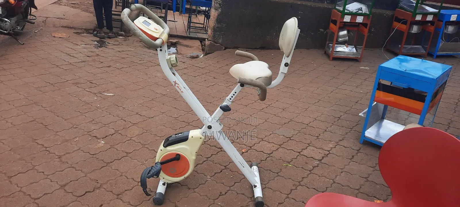 Gim Experience and Ax Bicycle
