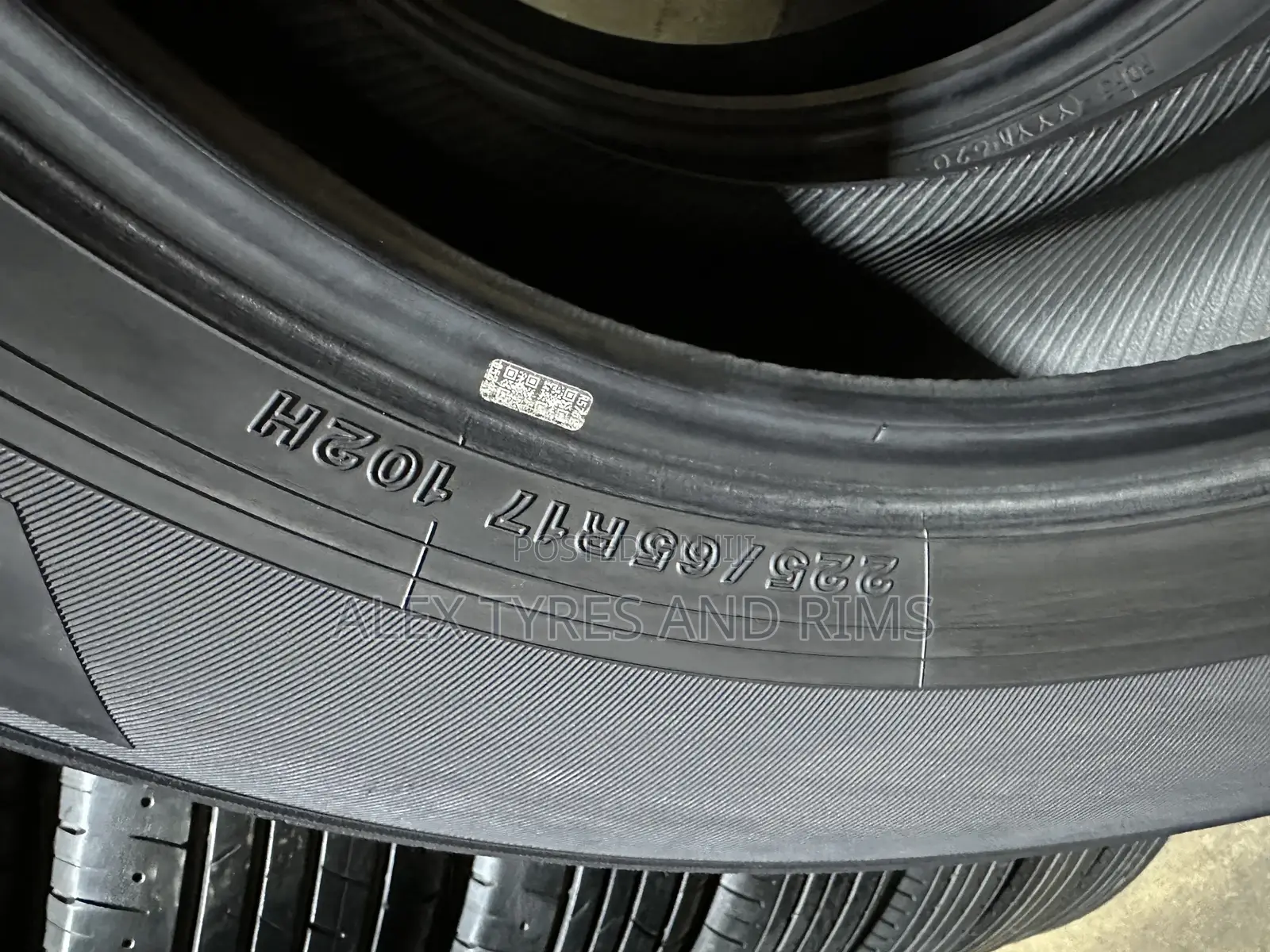 225/65r17 Yokohama Japan Tyres