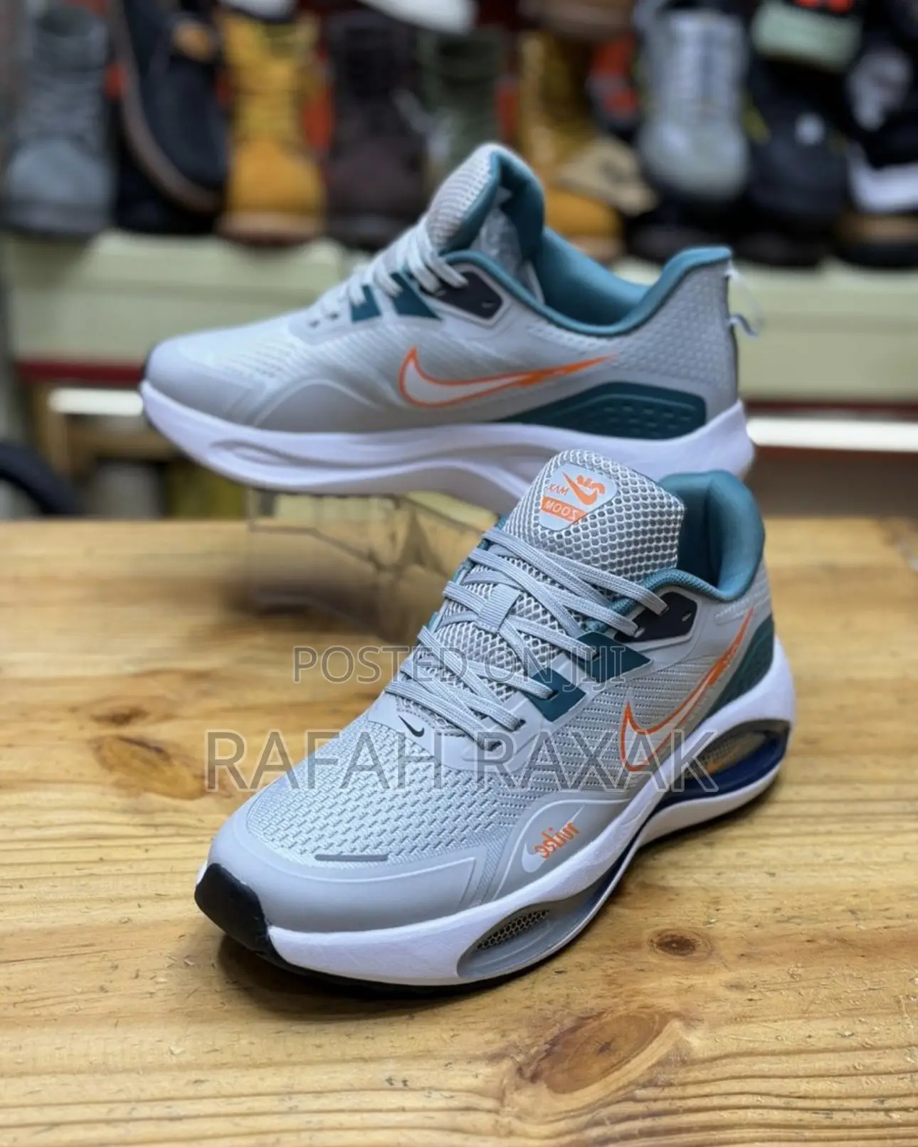 New Classic Men’S Nike Air Zoom Grey/Green Running Sneakers