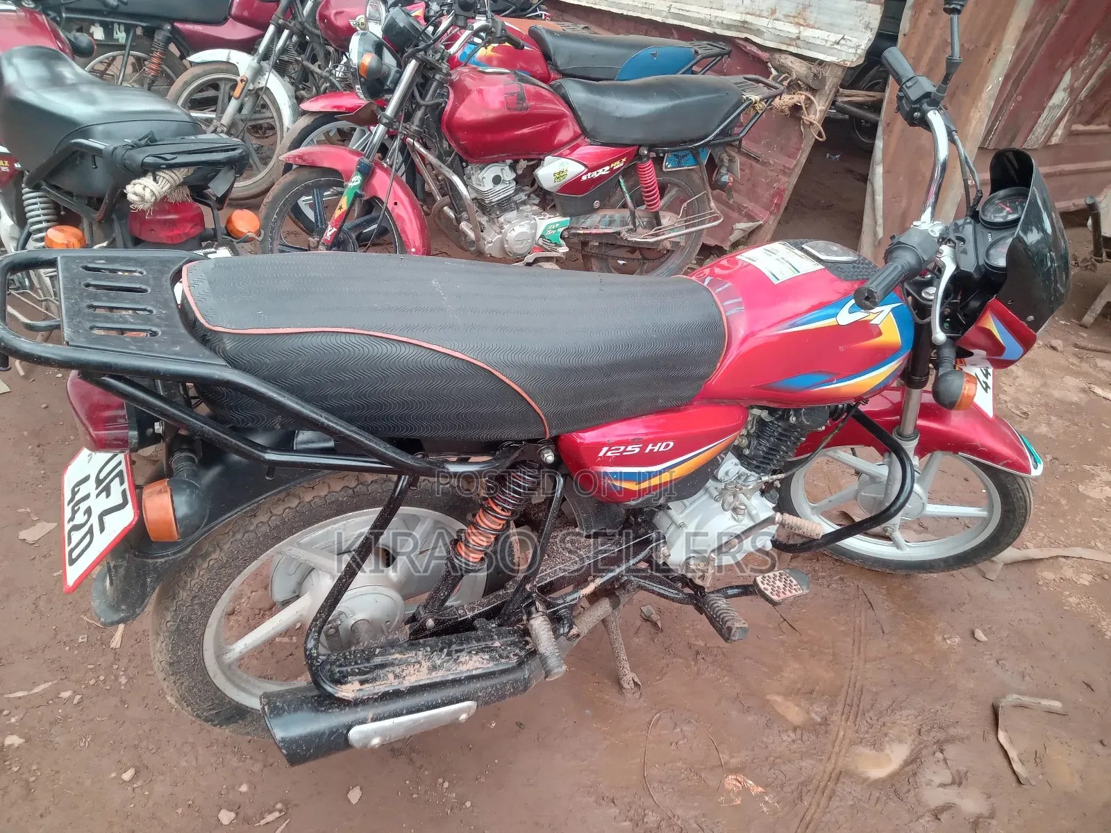 Bajaj CT 110X 2025 Red