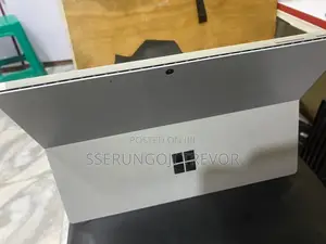 Laptop Microsoft Surface Pro 4 8GB Intel Core I5 SSHD+SSD 256GB
