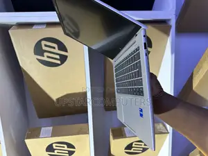 New Laptop HP EliteBook 840 G8 16GB Intel Core I7 SSHD+SSD 512GB