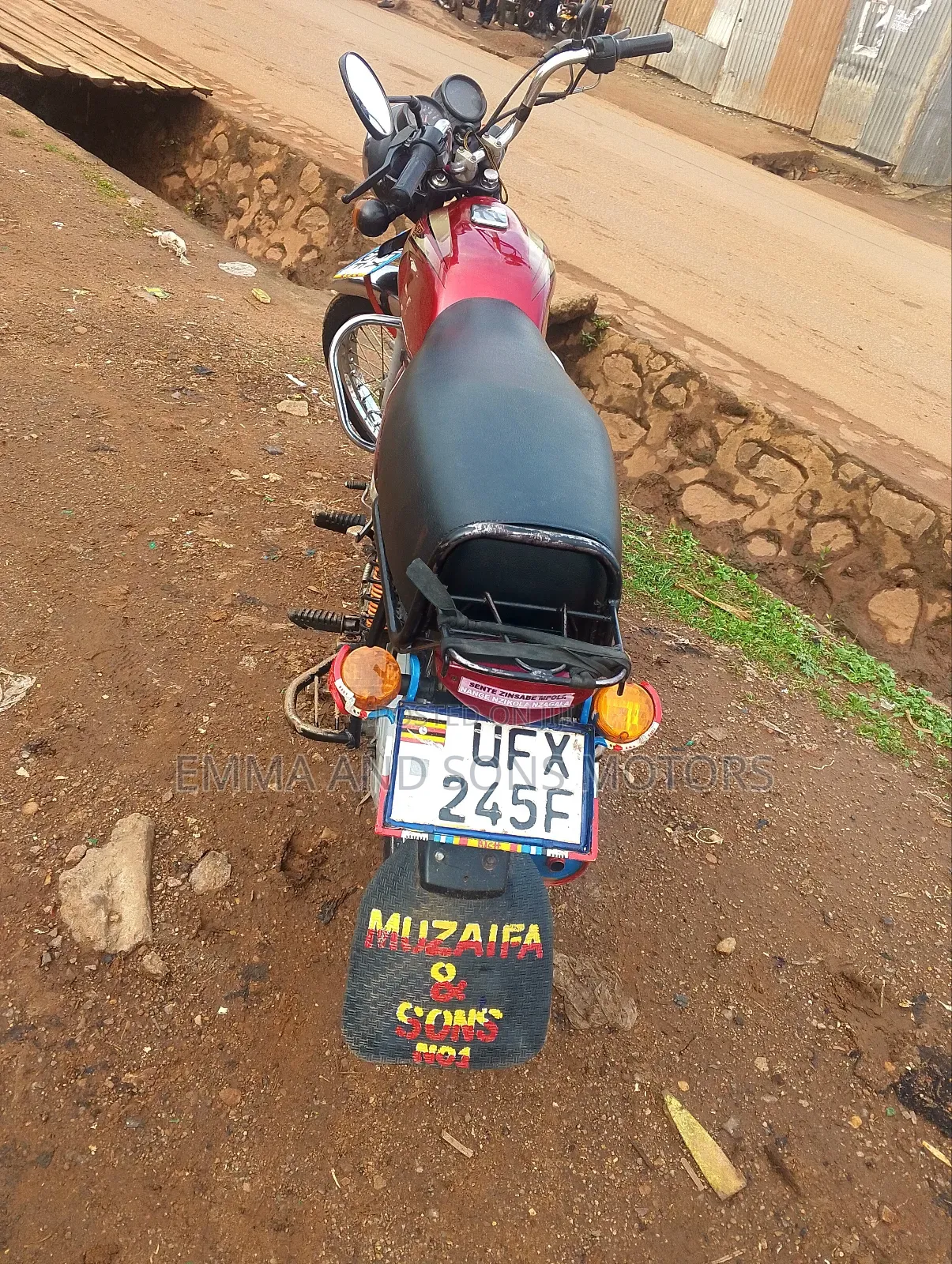 Bajaj Boxer 2023 Red