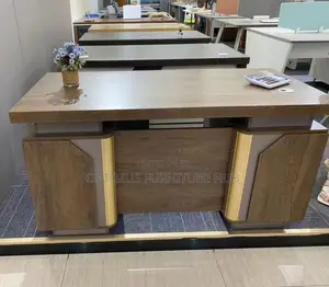 Office Desk (Of01)