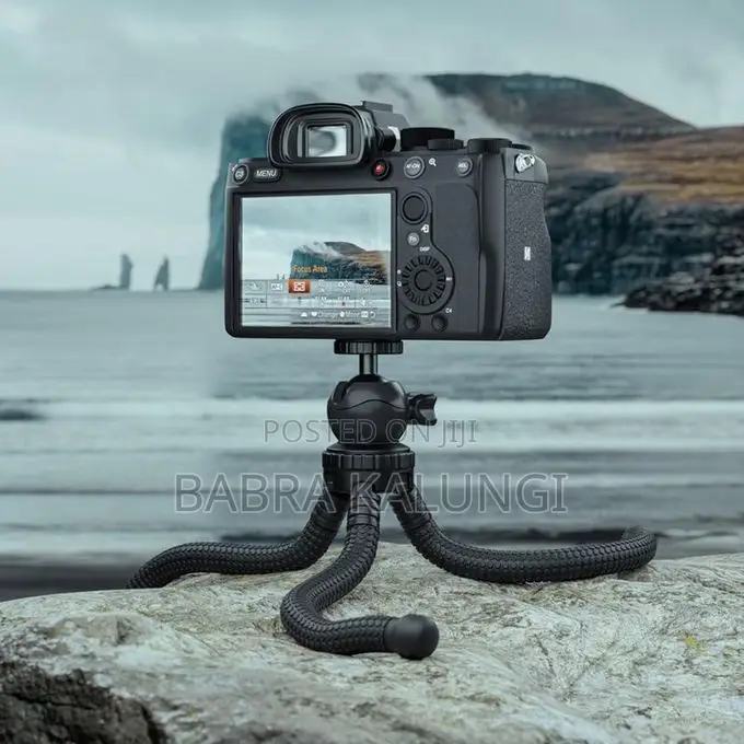 Flexible Tripod With Foam Grips