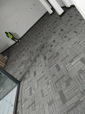Woolen Grey Office Tile Carpets
