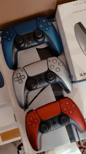 Controllers Game Pads for Ps5