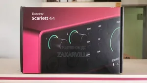 Focusrite Scarlett 4i4 (4th Gen) Usb-C Audio/Midi Interface