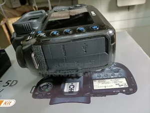 Canon Eos 5d Mark Iv Body Only.
