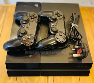Ps4 Standard Chipped Console With 14 Games and 2controller