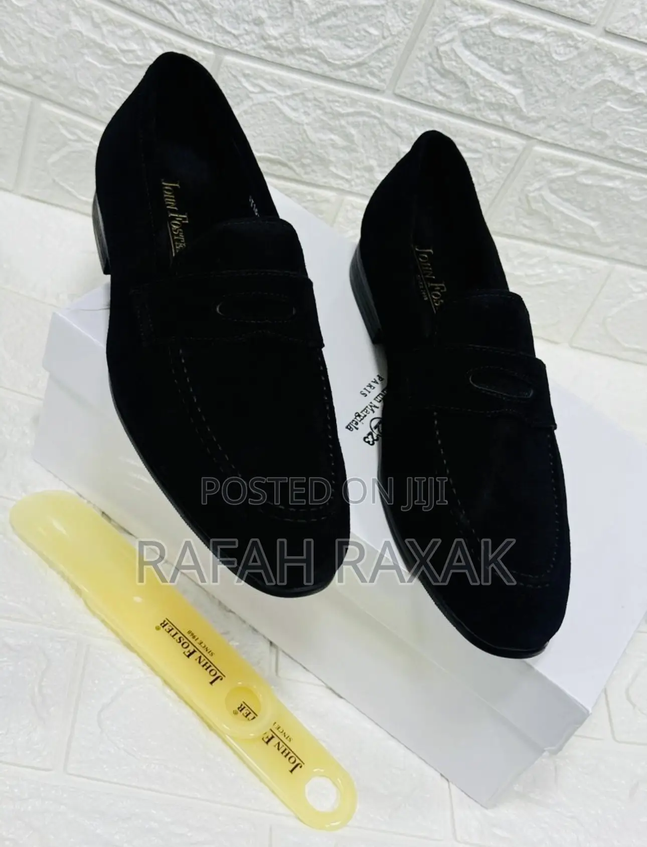 Original Men’S Super Classic Black John Foster Suede Loafers