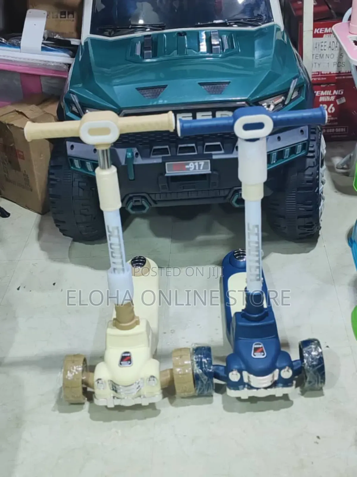 Car Style Kids Scooter With Lights