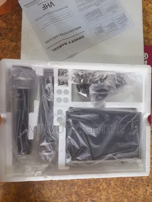 Max Dh-744 Professional Wireless Microphones