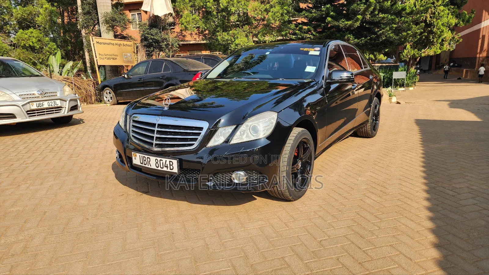 Mercedes-Benz E300 2011 Black