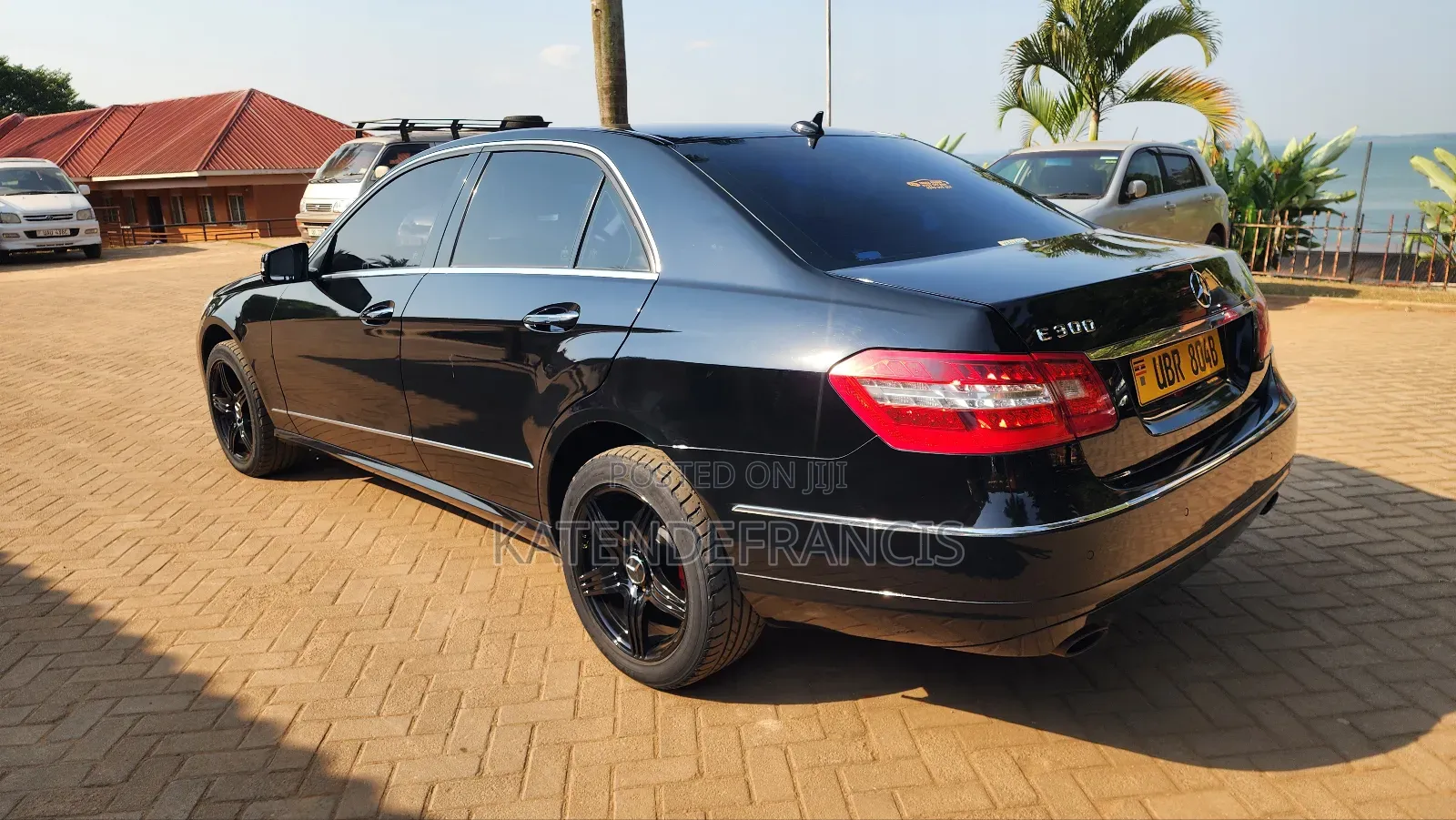 Mercedes-Benz E300 2011 Black