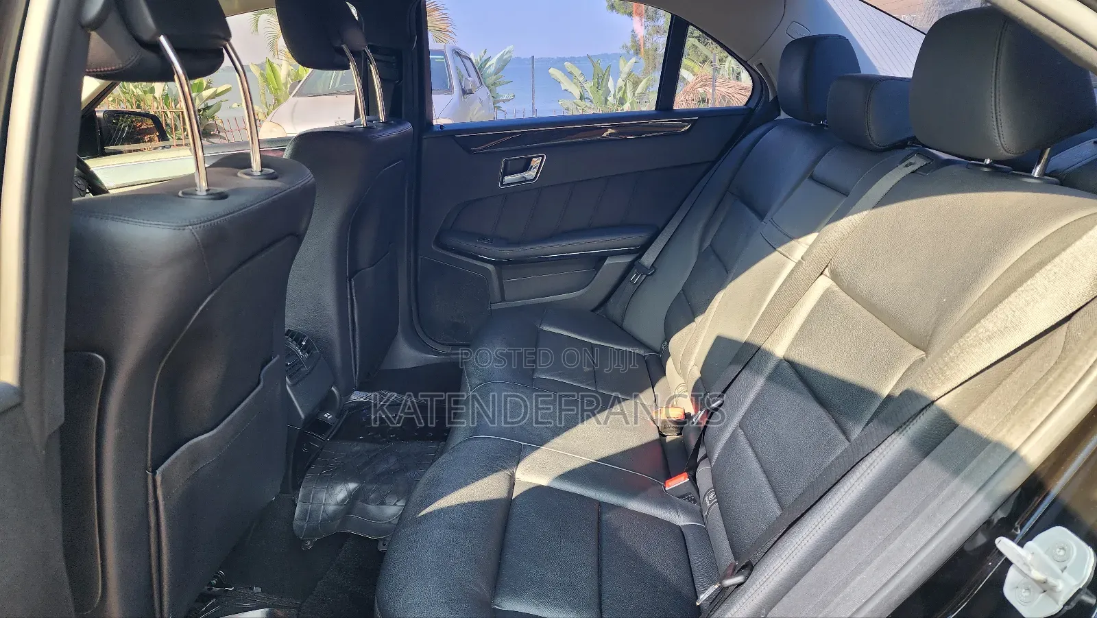 Mercedes-Benz E300 2011 Black