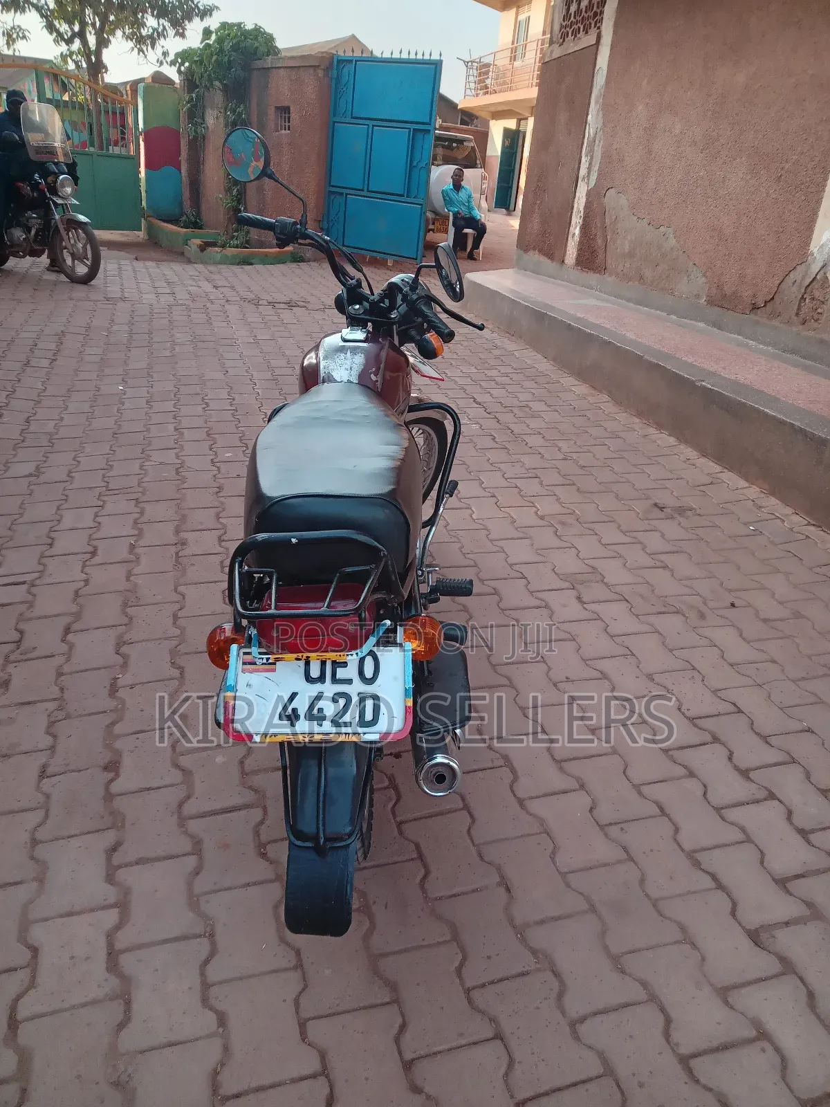 Yamaha Crux 2023 Red